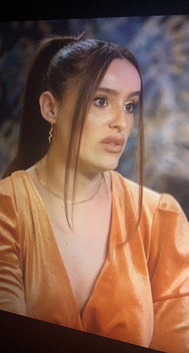 harrystylesvid's tweet photo. same vibes #LaIslaDeLasTentaciones12 https://t.co/5ReSVLJ4if
