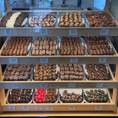 SweetsTreatsDeb's tweet photo. #NewProfilePic https://t.co/LOaHCrdYdR