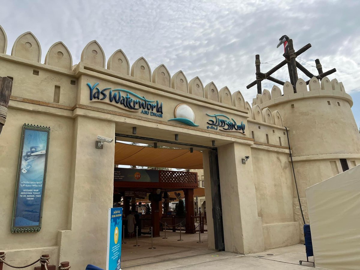 coasters_world's tweet photo. It’s been a week since we returned from the UAE and we can look back at an amazing trip! We visited 6 theme parks, 3 water parks and various cultural activities with a fantastic group of people. An experience we will never forget! #Themetour https://t.co/OfYLKF3aa6