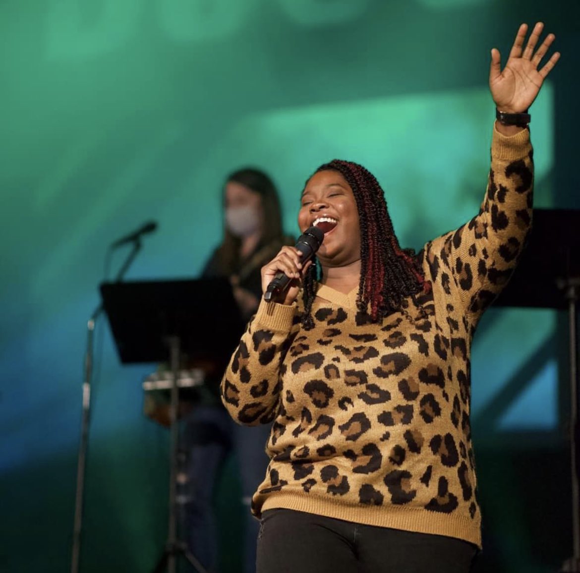 ducchurch's tweet photo. Revive ➡️ Develop ➡️ Send!
So much to celebrate, family 🎉 Sunday it was our privilege to install new elders and commission missionaries for God’s work at home and beyond 🌍 We rejoice in the countless ways our members serve His kingdom!! #sendmeillgo #everynationcampus https://t.co/H7snYODBc8