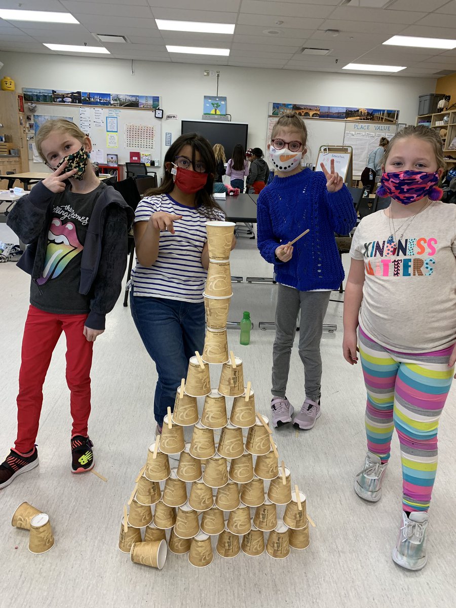 AngelaDepner's tweet photo. Making the most of a chilly Blue day, our gr3 engineers planned, designed and tested various techniques and materials for building the tallest structure @Rebecca_Thouin @Copperfield106 #wearecbe #thirdgradethunder https://t.co/Em9kZO4EpQ