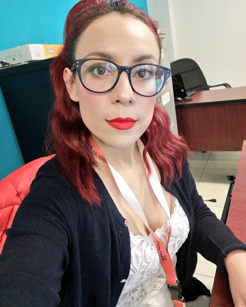 Karasherbatsky's tweet photo. Soy una Diosa generosa, ahí les va otro foto https://t.co/C0WEBDzXXb