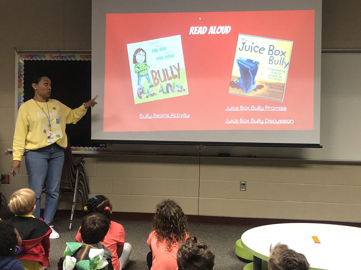 LindseyRieves's tweet photo. “Be the change” week is happening at ESE! We had so much fun talking about kindness today and making quotes and pictures to encourage others! ❤️#noplaceforhate #KindnessMatters #kidsforpeace @HumbleISD_ESE #eseSOAR https://t.co/QCWqu85qog