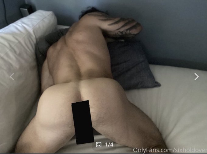 Checkout my ass😏 https://t.co/rzaiC9BSdq https://t.co/48ezYEYucx