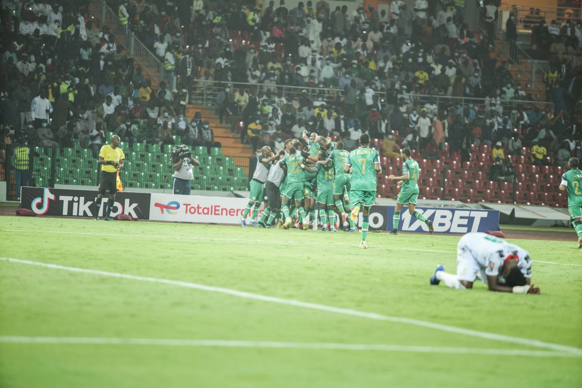 FFC 🇰🇲 tweet media