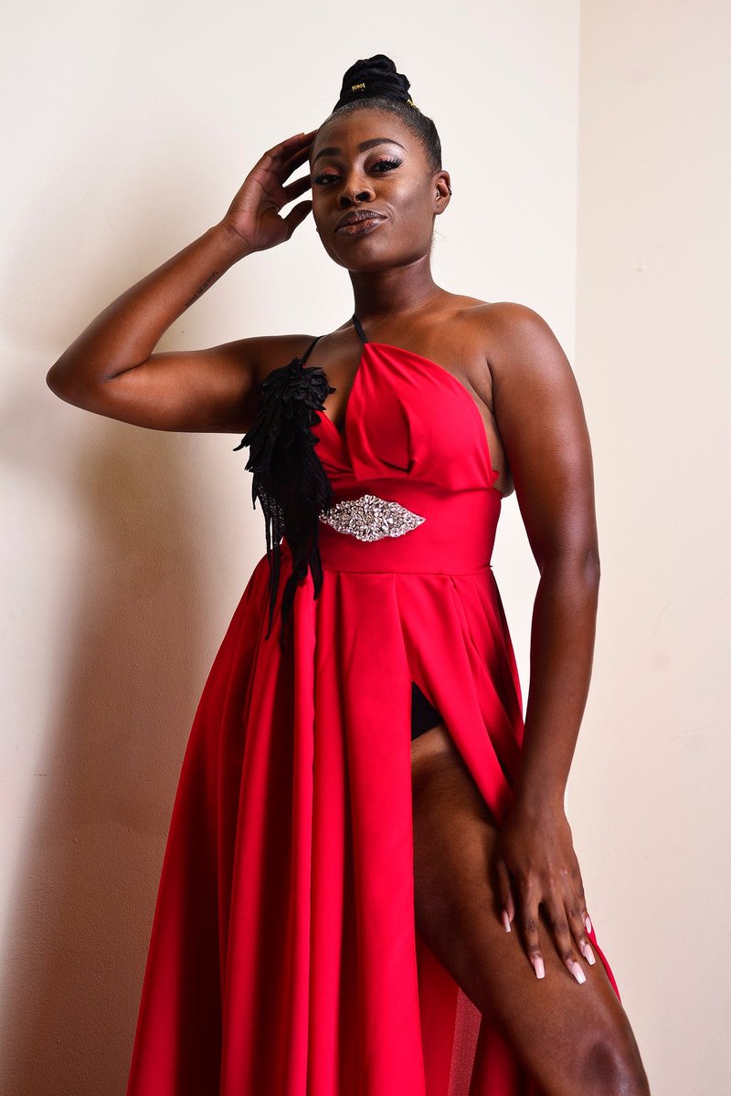 scripteddesigns's tweet image. Excited to share the latest addition to my #etsy shop: Red gown high split #prom #formalevent #red #black etsy.me/3fyaiES