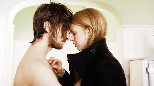 DiaphanousVerve's tweet image. “Ceraunophilia is defined as loving thunder and lightning and finding them intensely beautiful. And that's exactly how they both found her...”

Restarting this account. 

❖ — Human. 
❖ — Hemlock Grove | AU | MC
❖ — Crossover’s welcome of all kinds.