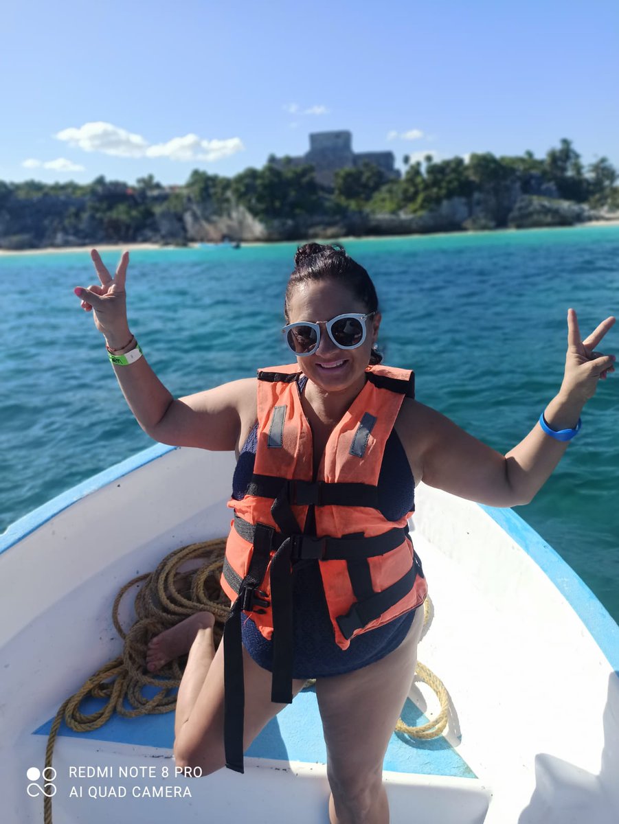 MaChristineP's tweet photo. Disfrutando la vida https://t.co/zsgmMM1VFJ