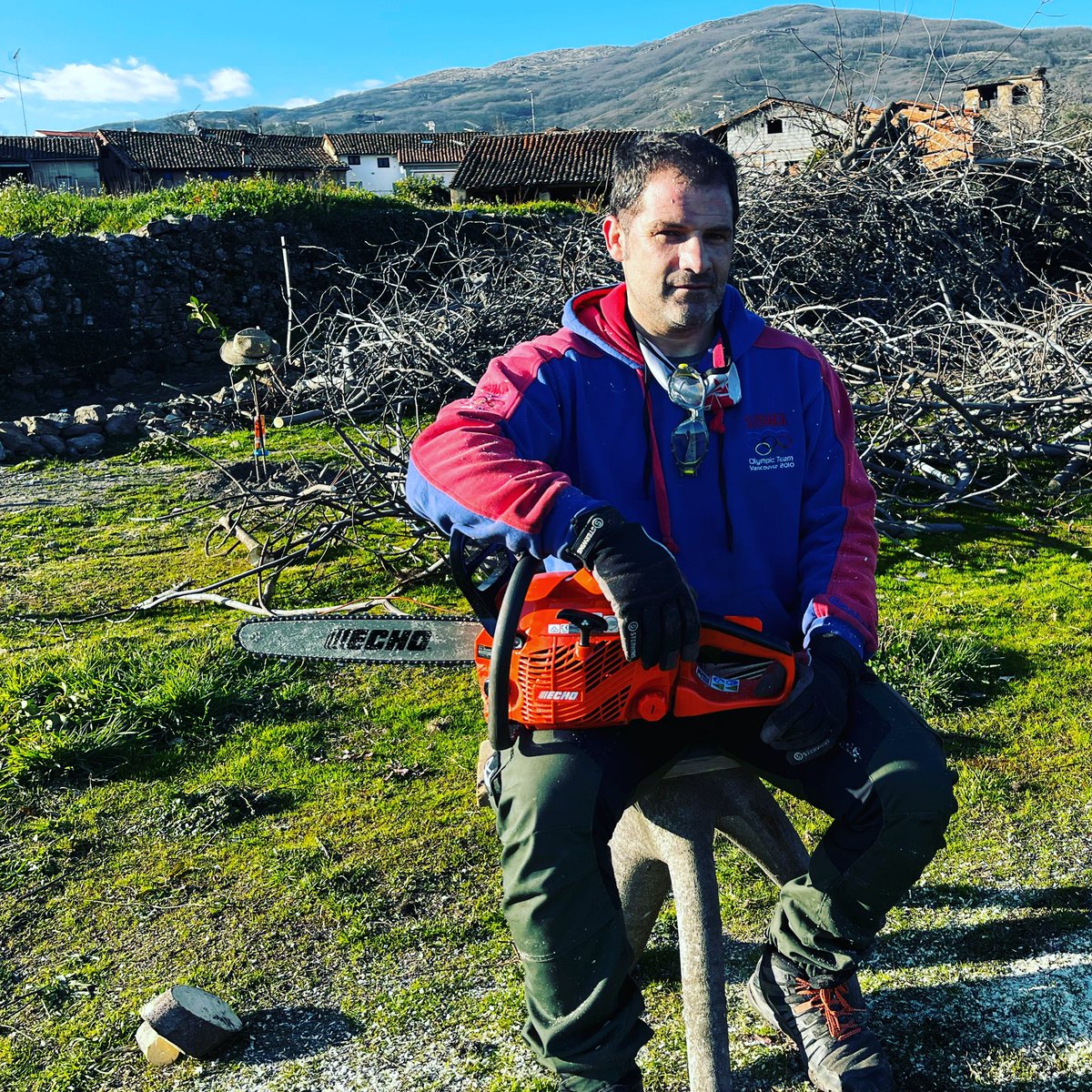 Se acabaron las tonterías 🤨

#huerto #huertotradicional #cuacos #cuacosdeyuste #yuste #huertodecuacos