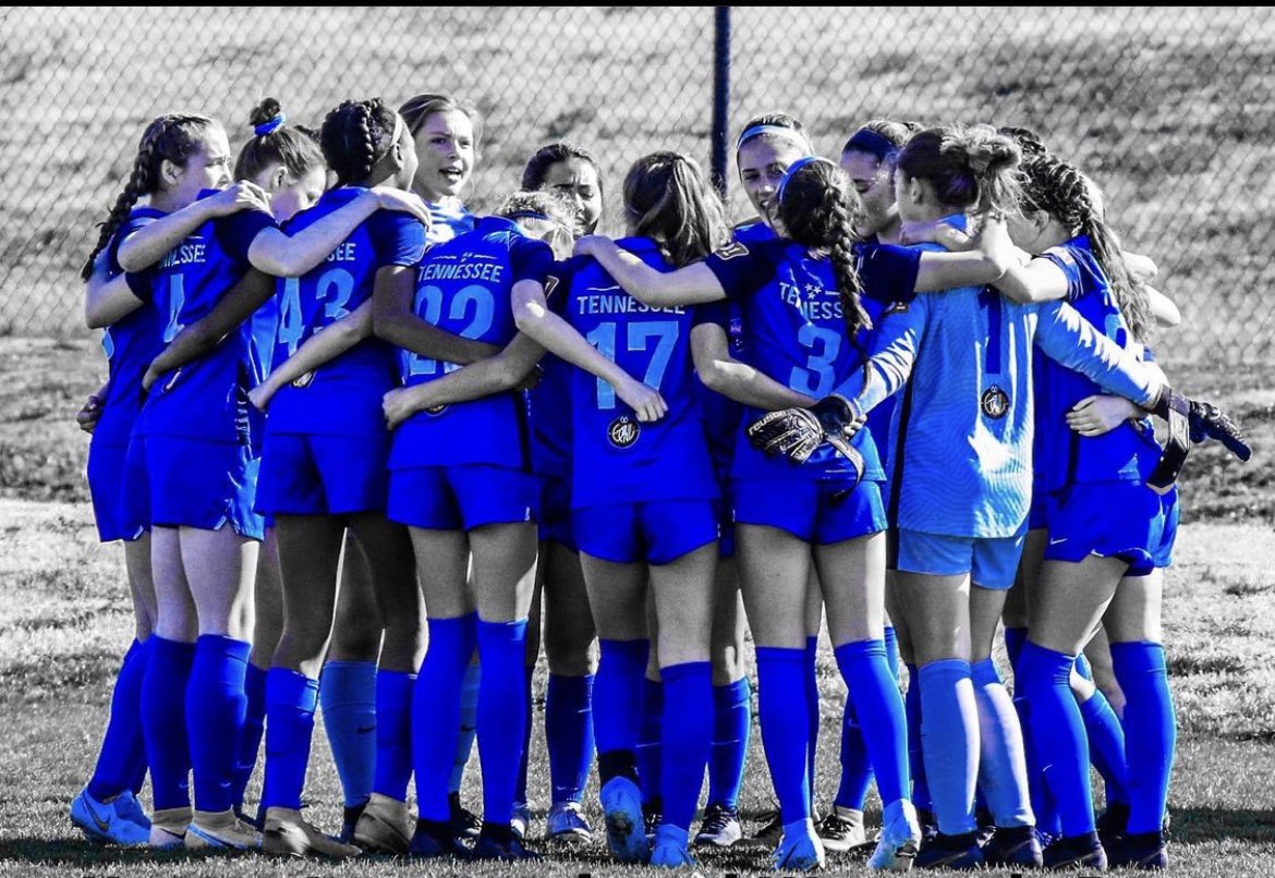 ava_yamas's tweet photo. Extremely thankful to have received and accepted an offer from IMG Academy! Thank you to everyone who has made this possible and I will forever be grateful for all the memories with both my ECNL and High School teams. Super excited for the next step in my soccer career! 🤍 https://t.co/2nXTpJ9cZ5