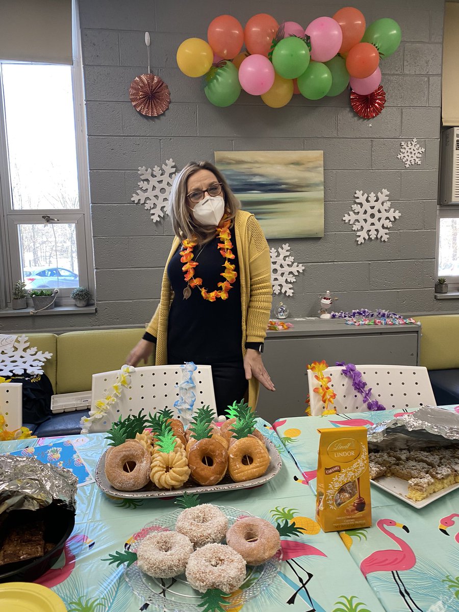 Ms.Rambowski tweet media