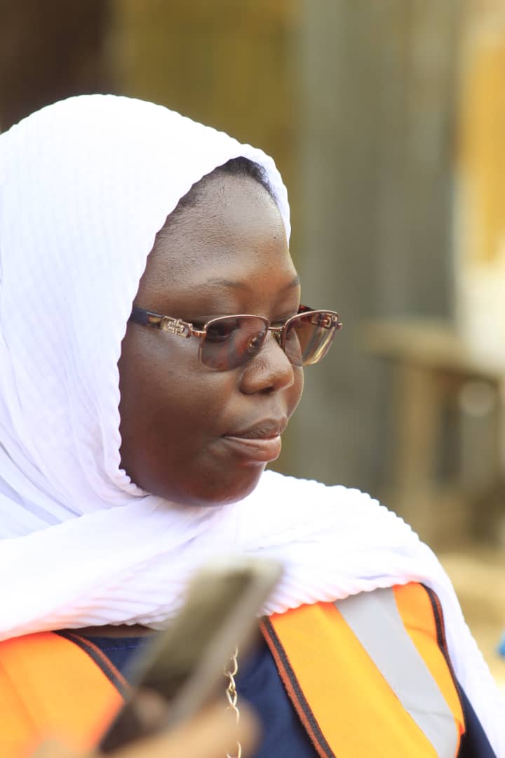 ftvf_foundation's tweet photo. Do you know what's hard after making other people happy? It's when they don't realize that you also need someone to do the same..
#volunteers #Volunteering #Kaduna #Zaria #TiredFaces #SayCheese #TiredButStrong #FTVFRamadan https://t.co/U1YBjqfClK