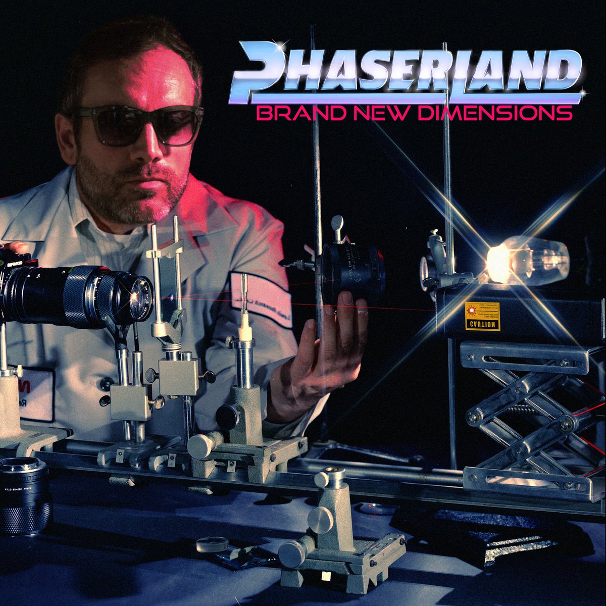 SURPRISE! New song drops tonight🎶 🔊🔬🧪🎸 phaserland.bandcamp.com/track/brand-ne… #synthwave #detroitmusic #outrun #retrowave