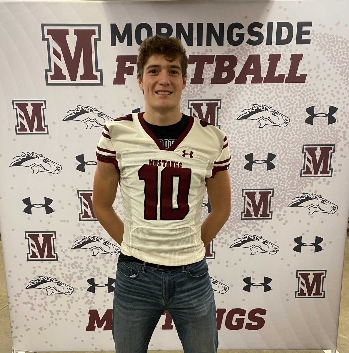 AustinJ3210's tweet photo. I’m excited to announce that I have decided to continue you my football and academic career and Morningside University! Go Mustangs!
@MsideFootball @Coach_Rode @MsideFball https://t.co/KdrT587itr