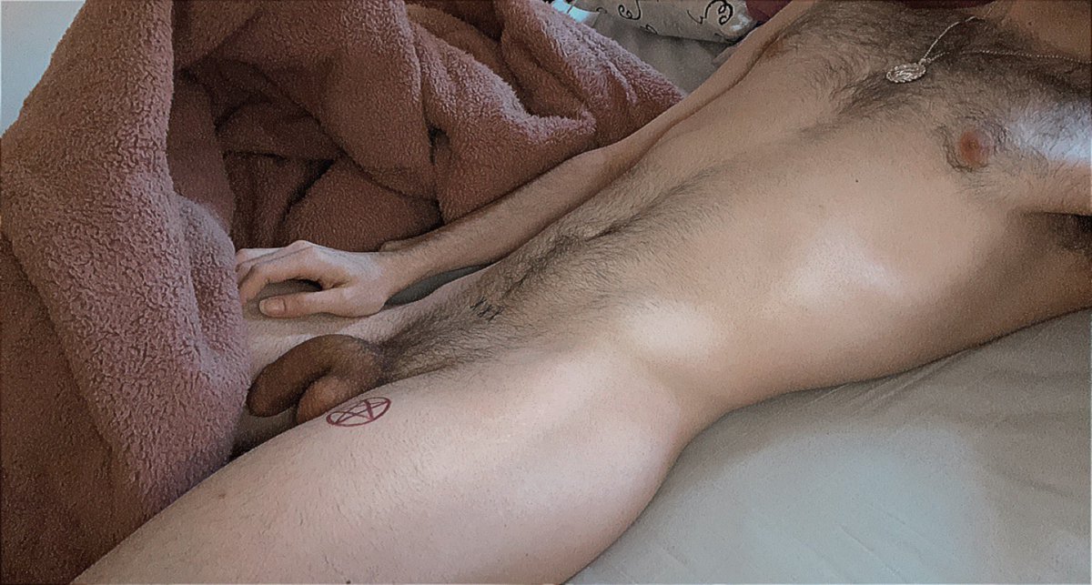 venusdesires's tweet photo. good morning ❤️‍🔥 https://t.co/EPhcRH0EEO