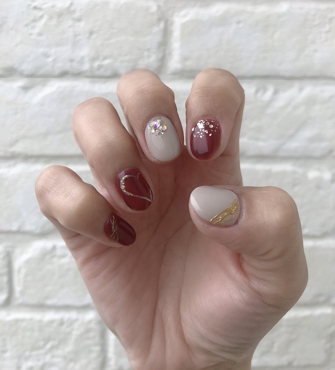 Lunanan7's tweet photo. 今回の新しいnail💅
バレンタインデザインで
さりげないハートがかわいい😍

爪が綺麗になって
気持ちもスッキリ✨✨

#nail #nails #newnail https://t.co/VA7Xpqav73