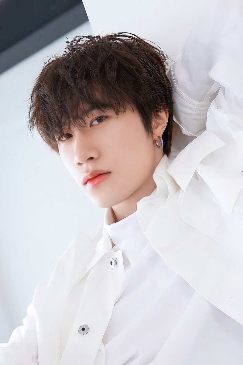 face.

#방예담 <a href="/treasuremembers/">TREASURE</a>