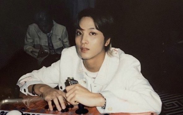 haechan polaroids from kick it era >>>