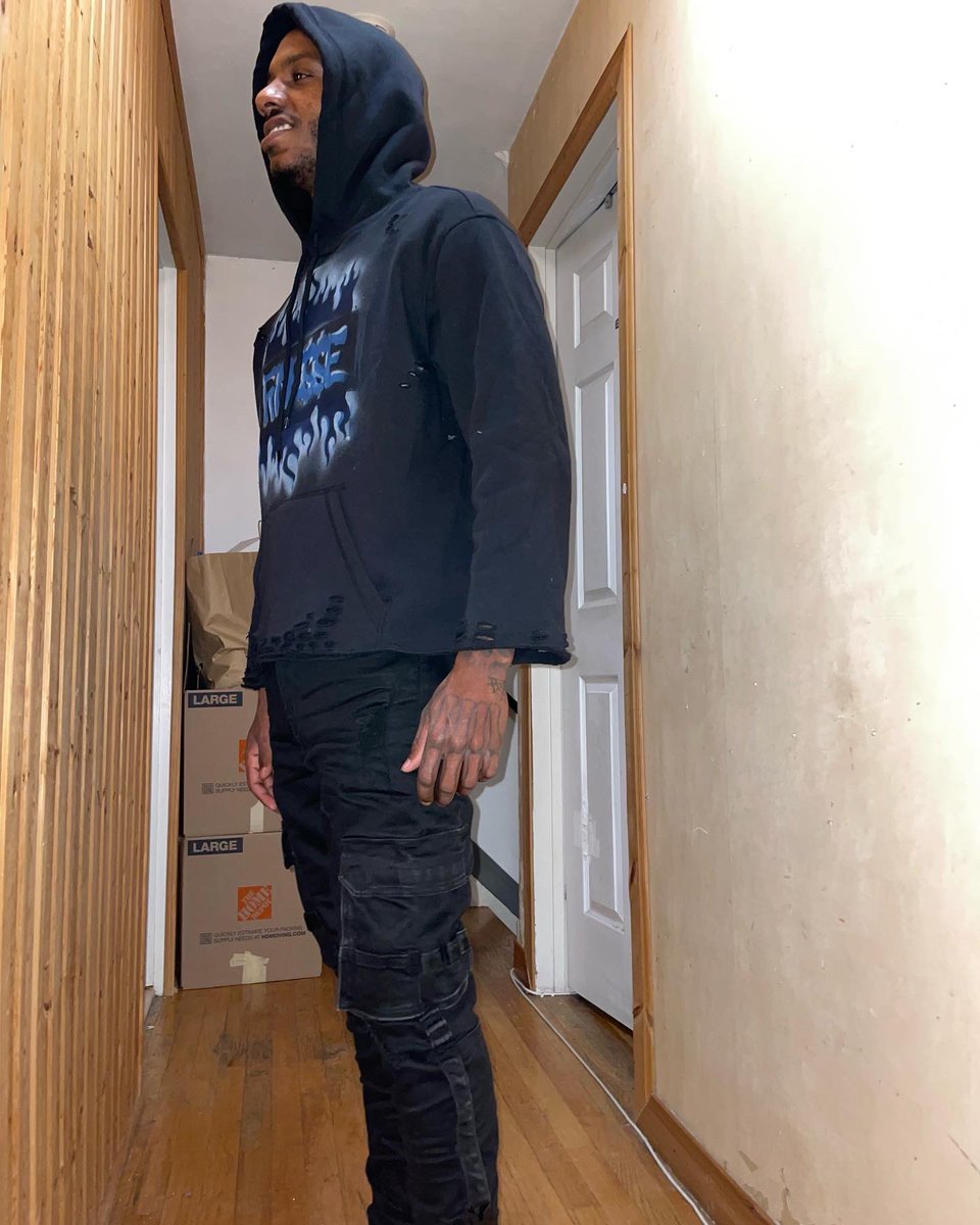 1finesseboy's tweet photo. Finesse Distressed Hoodie .. #DE #NY #Philly #Fashion 💲💯 https://t.co/6l83Aot6eg