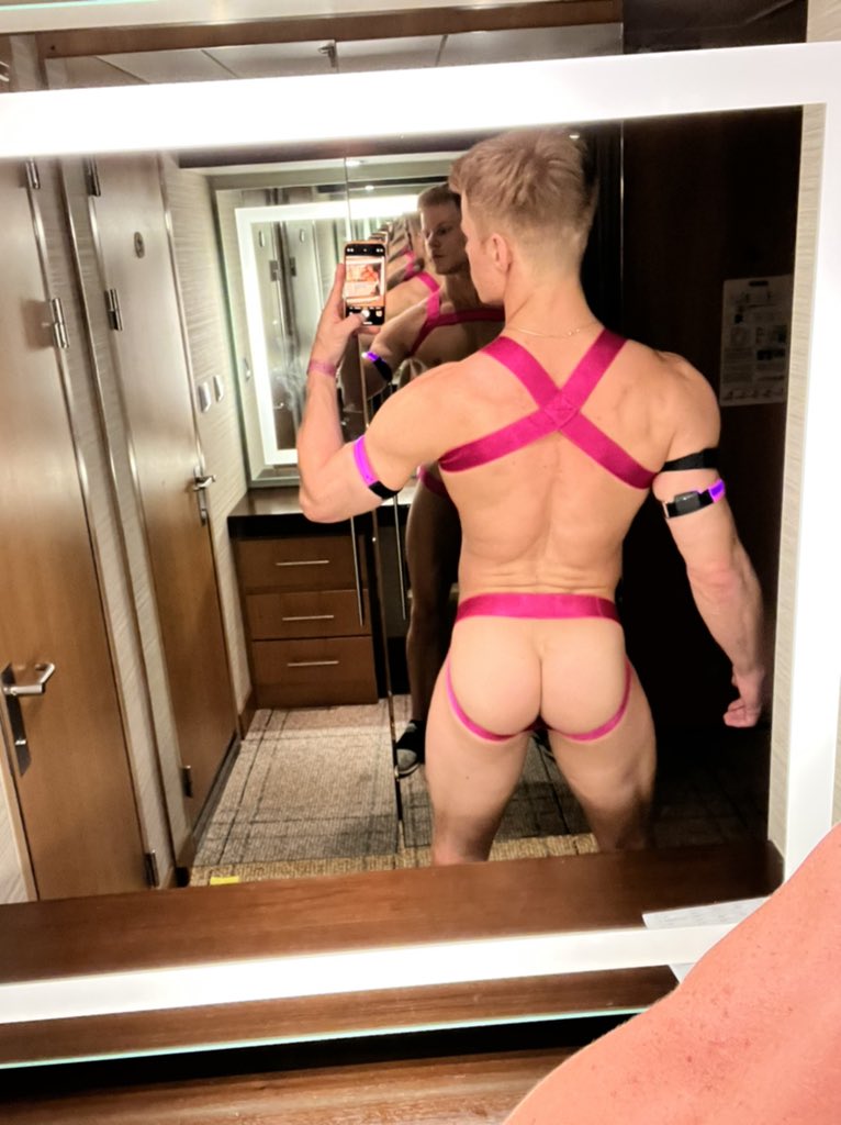 gingerprincex tweet picture