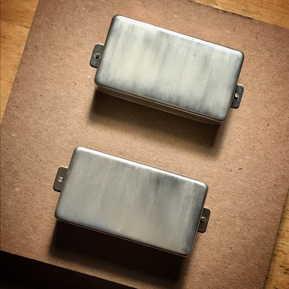 mdlpickups's tweet photo. A pair of our FBH-‘63s with Aged Traditional covers, our Firebird style humbucker your traditionally equipped guitar. Extremely Handmade guitar pickups - https://t.co/pSAt60PoXD 
.
#electricguitar #gibson #lespaul #PAF #firebird #fender #tele #mdlpickups  #MagnetoDesignLab https://t.co/mFPJEj8hL8