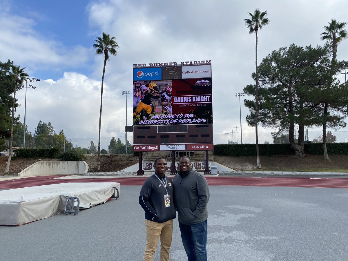 Darius Knight tweet media