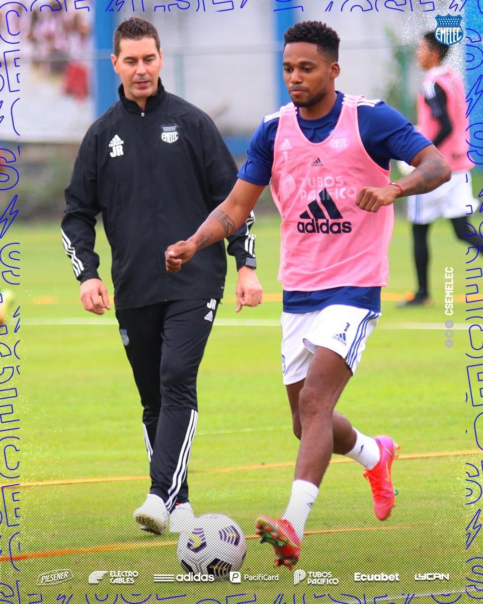 JeisonChala's tweet photo. Será una hermosa temporada 🔵⚡️ https://t.co/RE8XFPvz9D