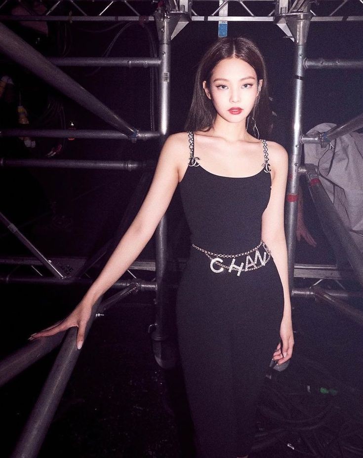 on Twitter "this is jennie kim's “THE” photo https//t.co/05qgfa7Ila