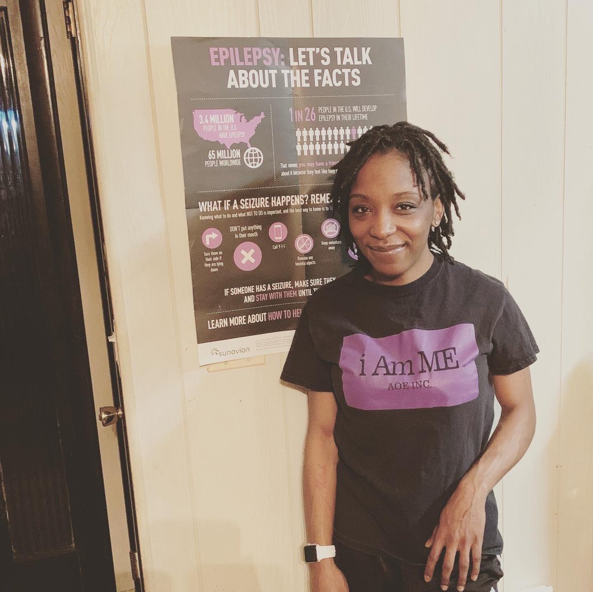 litbyjessc's tweet photo. Yes I am #disabled , no I am not #incapable . A #teacher , #collegestudent , &amp; #businessowner 💜 #Epilepsywareness matters! If I didn’t announce I had #epilepsy , you wouldn’t have known! Thanks @AOEpilepsy I just love you guys sooo much! Hanging it up over my desk. 💜 https://t.co/KBJOQVOFlb