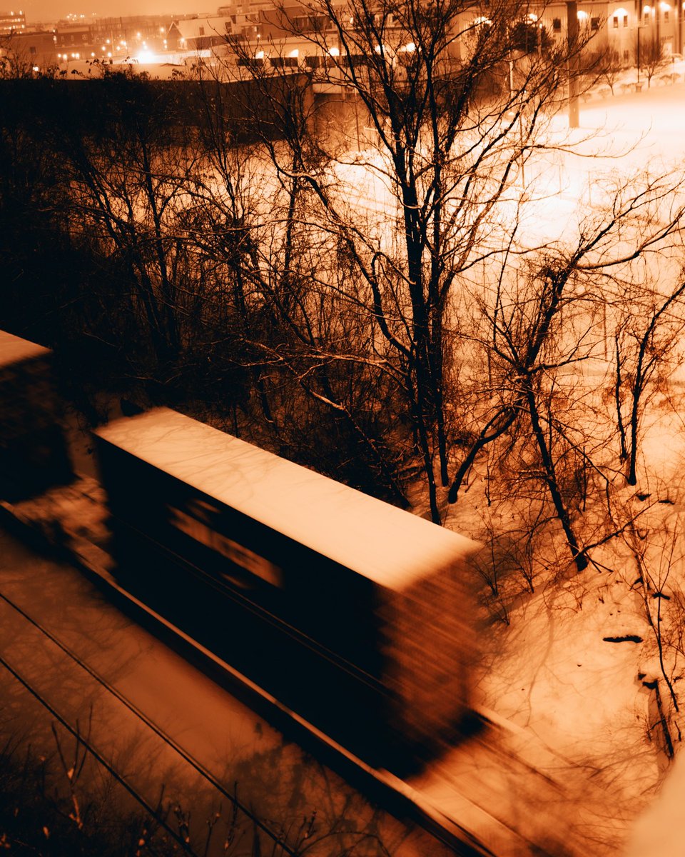 Emery_Meyer's tweet photo. Following the tracks https://t.co/K4NIWtORud
