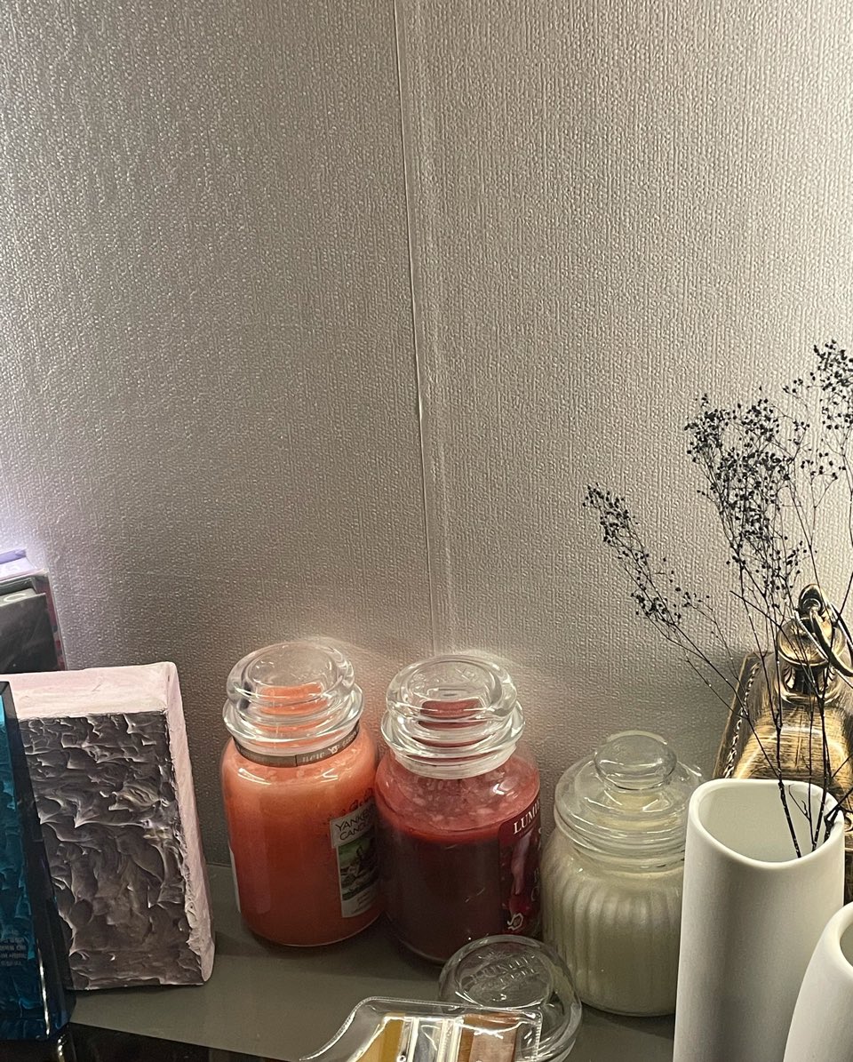 [220118 — 12:55AM KST]
🥟 sent a picture