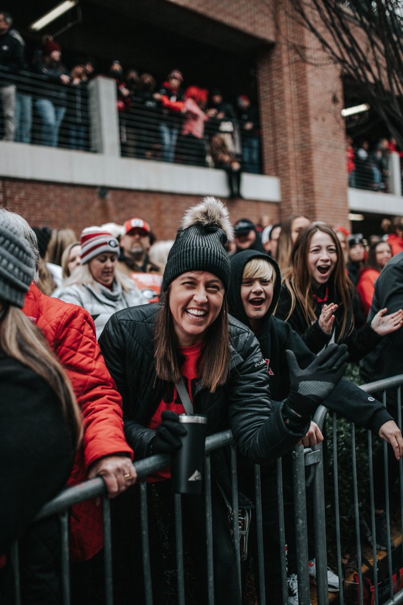Daniel_Amable_'s tweet photo. best fans in the nation @GeorgiaFootball https://t.co/r6mIZfp0rL