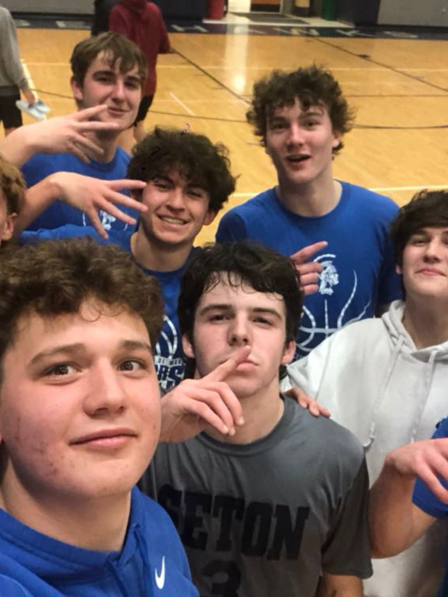 CyoHeart's tweet photo. I’m pretty sure we played @briggs but we still had no mercy. Since the freshman year season, this squad has lost 1 regular season game. We are very ready for playoff time. Rough draw from the bracket but we do not care. https://t.co/0OSVyemjhf