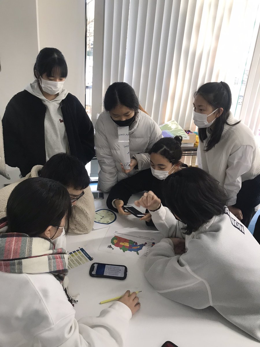 FISSharks's tweet photo. #MYPdesign students completing an #escaperoom style game &amp; discovering how games can foster a sense of community #FISlearns https://t.co/P3F62v4xHp