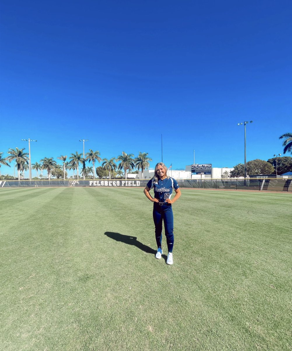 bmcnichols17's tweet photo. After a very long and hard journey I am super excited to announce I have verbally committed to play D1 softball at Florida International University!! GO PANTHERS🐾💛 @FIUSoftball @CoachBee9 @TNMOJOBLUE2022 @RedHawkSB @ExtraInningSB https://t.co/7axGqMMW8n
