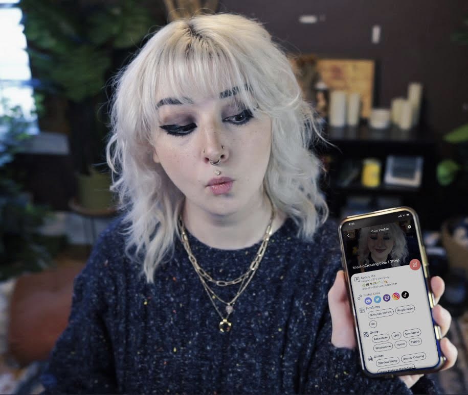 mischacrossing's tweet photo. y’all, @thegamehers app is officially out & I just set up a profile! 🌼❤️
it is a women-led social network that’s a safe space for connecting with women, femmes, & NB people in gaming! come join us! #meetchatplay #ad ✨✨✨ https://t.co/iePuwogwGi