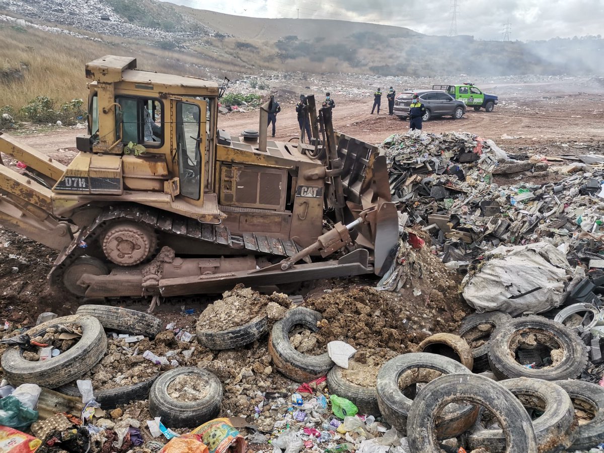 AlcaldiaDCHN's tweet photo. #OrdenPúblico #ControlDeAlimentos #AtenciónaDenuncias #Línea100
Las más de 300 libras de pescado en mal estado decomisadas este martes por personal de la Alcaldía Municipal del Distrito Central (AMDC) fueron...
Ver más en: https://t.co/Lj2Bzn9JaJ https://t.co/6CjEn5x71n