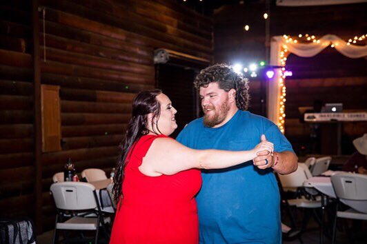 Brytt_lynn's tweet photo. Y’all 🥺 look how cute my curly headed fiancé is ❤️ only 18 days until “I do” 💍 https://t.co/BKi4fCi5Tn