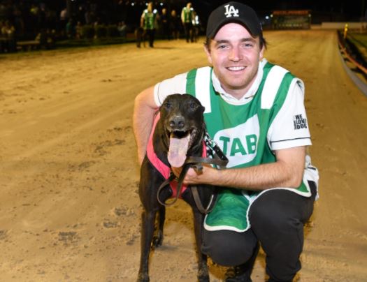 Greyhound trainer Matt Lanigan joins us for 'Your Story' on #RSNCentral with <a href="/ghall27/">Gareth Hall</a> 

📻 | 927am
🖥 | RSN.net.au 
📱 | RSN app