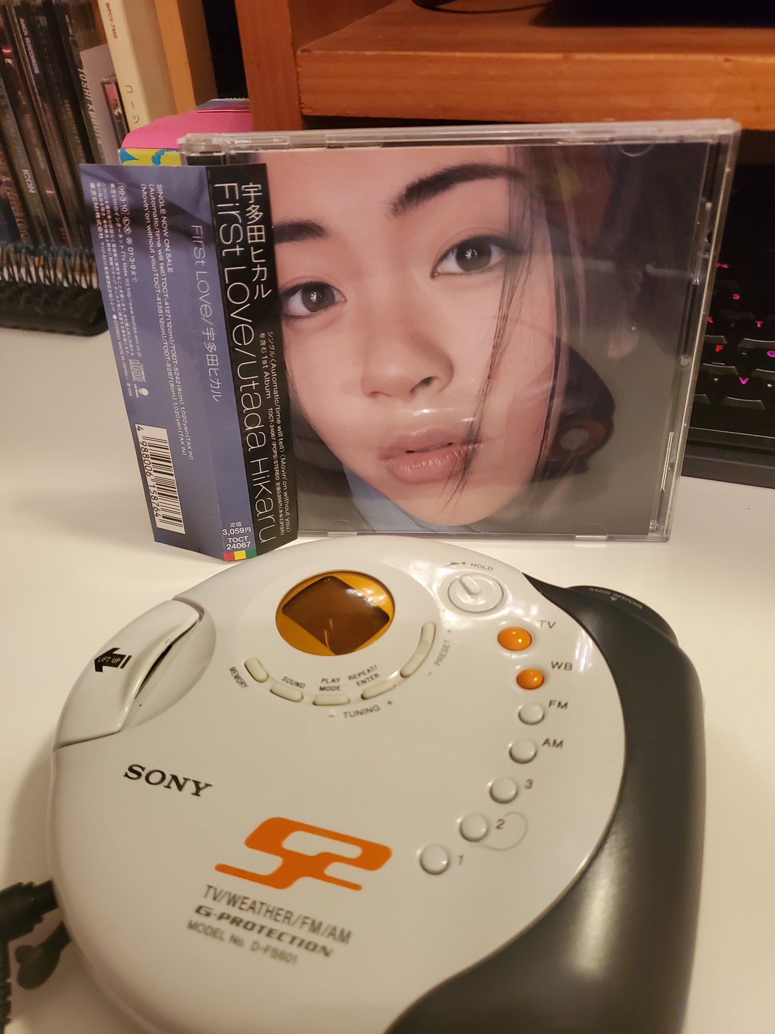  \"First Love\" - Hikaru Utada (03/10/1999) Happy Birthday!!!  