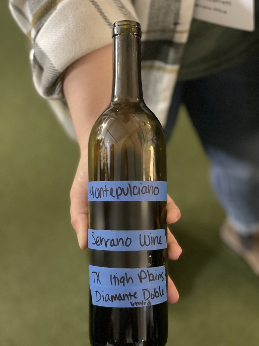 Serrano Wine tweet media