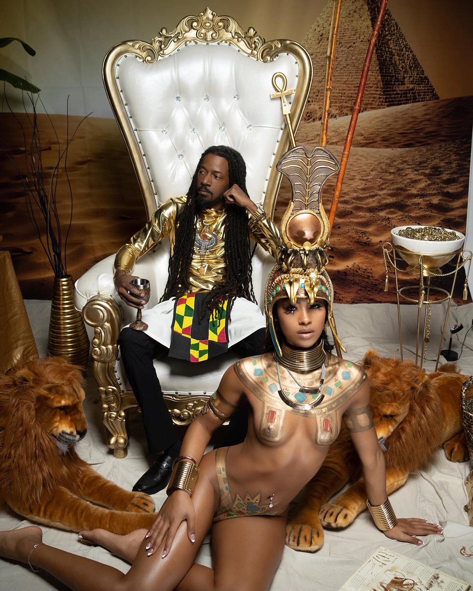 _StillGoing's tweet image. Bday king