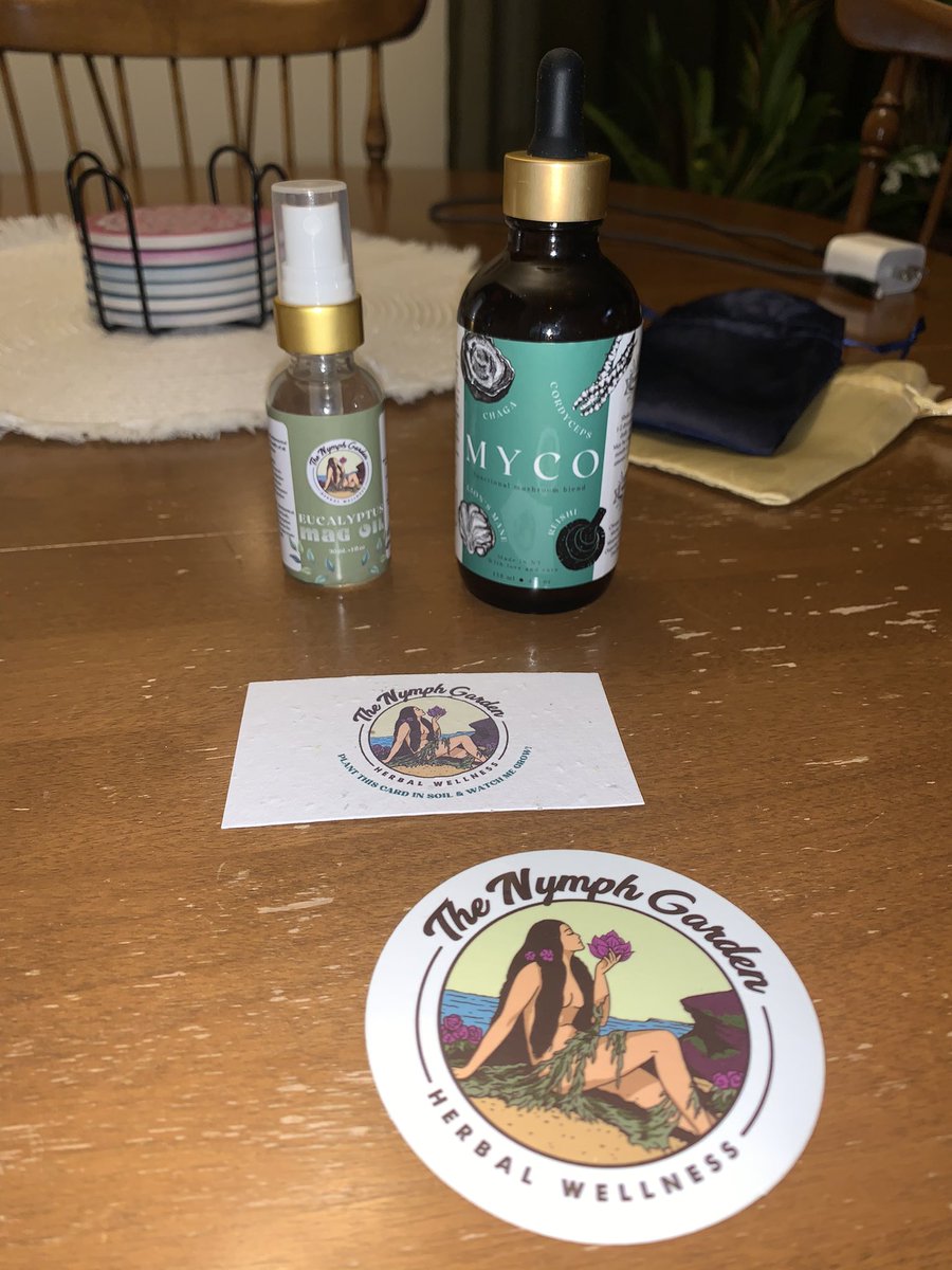 I’d like to give a shout out to <a href="/NymphGarden/">The Nymph Garden</a> for these amazing products

Left is Eucalyptus Magnesium Chloride spray (I use twice daily topically, sleeping like a BABY💤

Right is Myco tincture (Chaga, Reishi, Lions Mane, Cordyceps) - got my brain functioning PEAK lately 2x daily