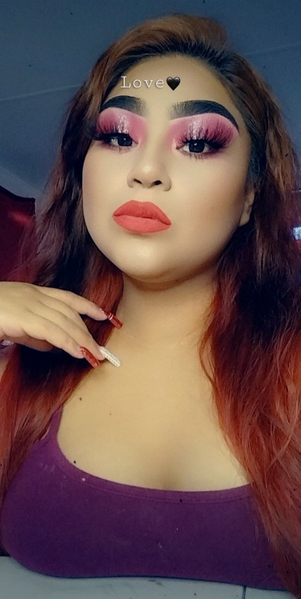 QueenOfMakeup96's tweet photo. Cute Valentine's Day look ❤️💋✨

LIVE👇
https://t.co/sIZoxYkRvA https://t.co/aW6sLtlUdg