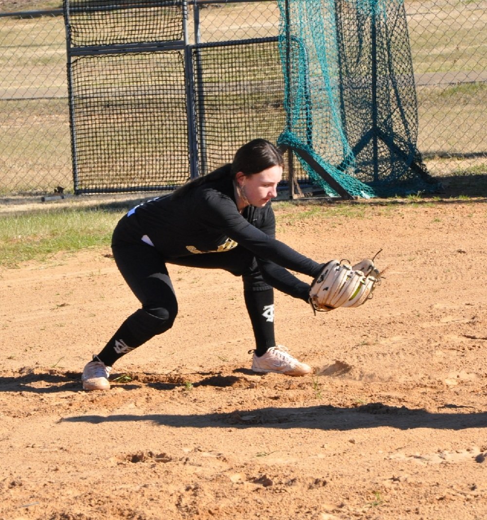 giants_lady's tweet photo. Back to the grind! Good to be back! 🥎 💯 🧨
#LadyGiantSoftball
#TMU https://t.co/huBSbxuPNa