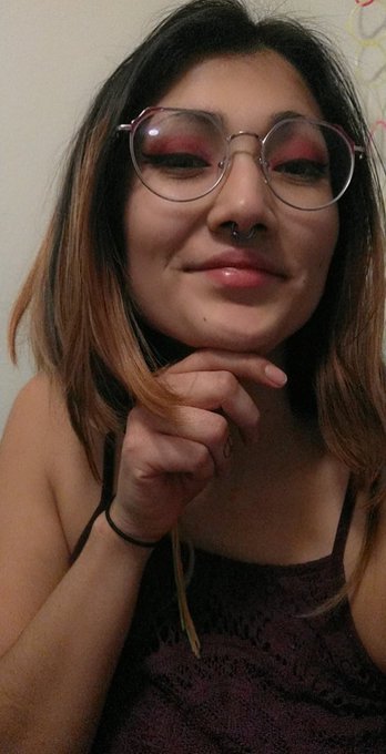 Been feeling off lately but finally trying to get back into it. Many premades for sale and willing to<a href="/tag/sellingcontent"class="tags"><span>#sellingcontent</span></a><a href="/tag/buyingcontent"class="tags"><span>#buyingcontent</span></a>