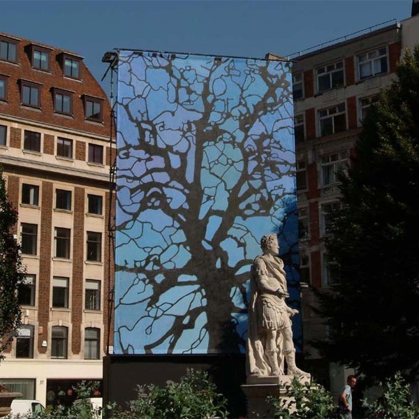 artrinity_'s tweet photo. Adam first rose to prominence after the installation of his 32-ft high piece in London’s Golden Square in 2002 - one of the largest paintings on canvas undertaken at the time.

© Adam Ball
via https://t.co/5xR9aPjd9g

#installation #contemporaryart #adamball #kennygoss #publicart https://t.co/ZQh5p5x2G9