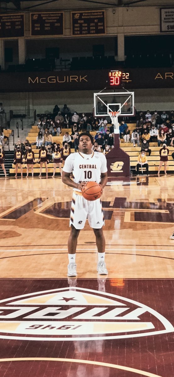 CaptainJack15's tweet photo. I wanna thank CMU and the coaching staff for giving me a opportunity to play college basketball. But at this time i think it’s best for me to withdraw from school and start my pro career! All love #CTL 🏁🤞🏽 https://t.co/JwfgixKOLO