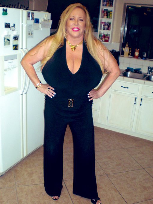 Just got back from physical therapy and running errands. Going to relax for a little while then we&rsquo;ll<a href="/tag/europedichan"class="tags"><span>#europedichan</span></a>