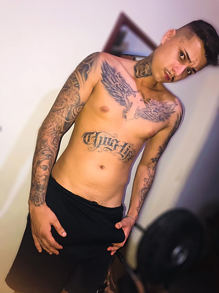 luancastro1996's tweet photo. No Rj o calor tá comendo solto 🔥🅱️ @XvideosGay_18 @AmoputariaX10 @casaladventures @AdmiradoresSwi1  @XD_GayBoys https://t.co/scHiPvV6Bf